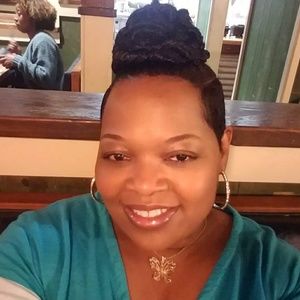 Meet your Posher, Chanita